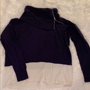 Long Sleeve sweater 2 different colors